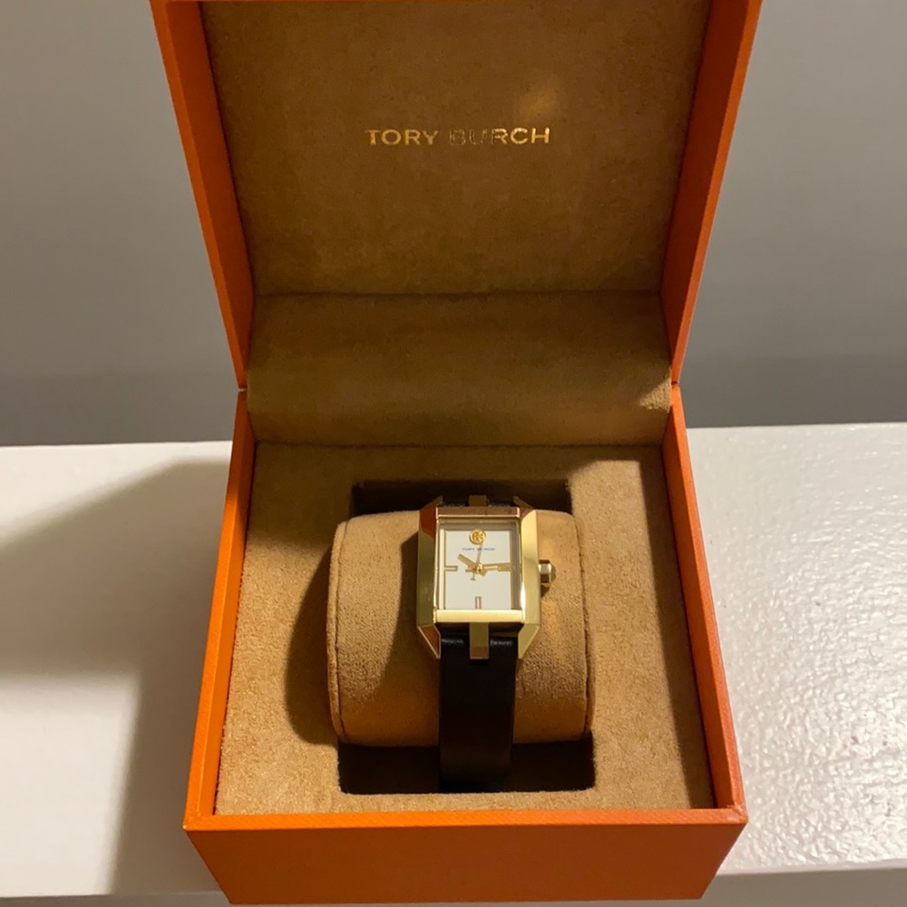 Black and gold leather Tory Burch Watch